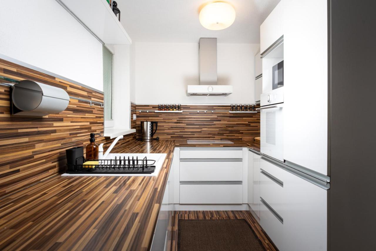 Stylish Apartment Under The Tatras สตราบา ภายนอก รูปภาพ
